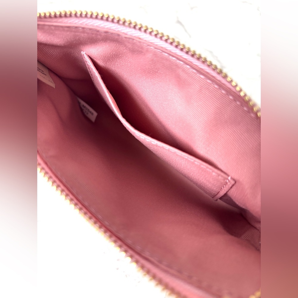 New LIMITED EDITION Coach Corner Zip Wristlet Powder Pink - Picture 10 of 10